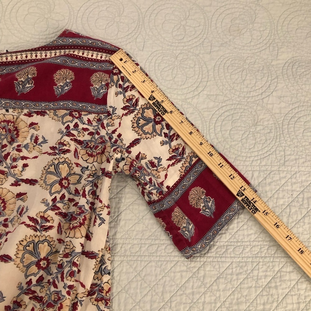 The Vermont Country Store Everbloom peasant top. Size large. - Picture 6 of 6